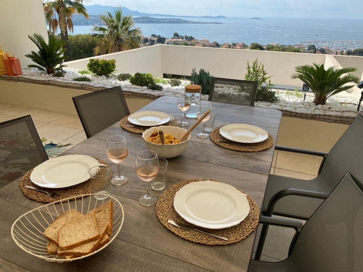 Superbe T2 44M2 - Grande Terrasse Vue Mer Panoramique Exceptionnelle Piscine - Parking Bandol Bagian luar foto