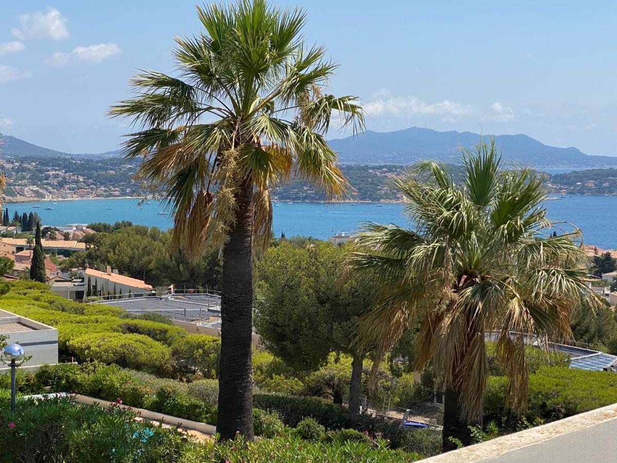 Superbe T2 44M2 - Grande Terrasse Vue Mer Panoramique Exceptionnelle Piscine - Parking Bandol Bagian luar foto