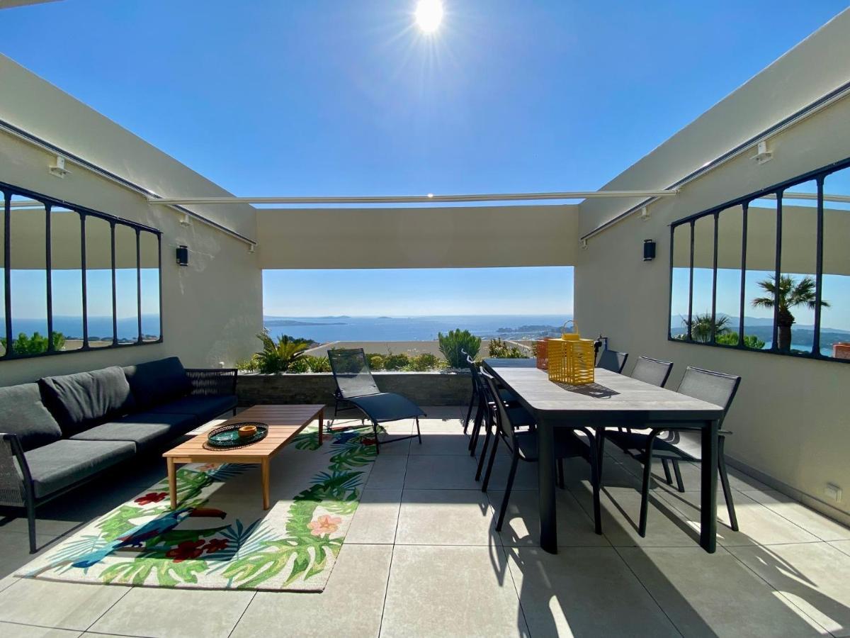 Superbe T2 44M2 - Grande Terrasse Vue Mer Panoramique Exceptionnelle Piscine - Parking Bandol Bagian luar foto